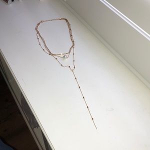 A 3-in-one drop necklace!